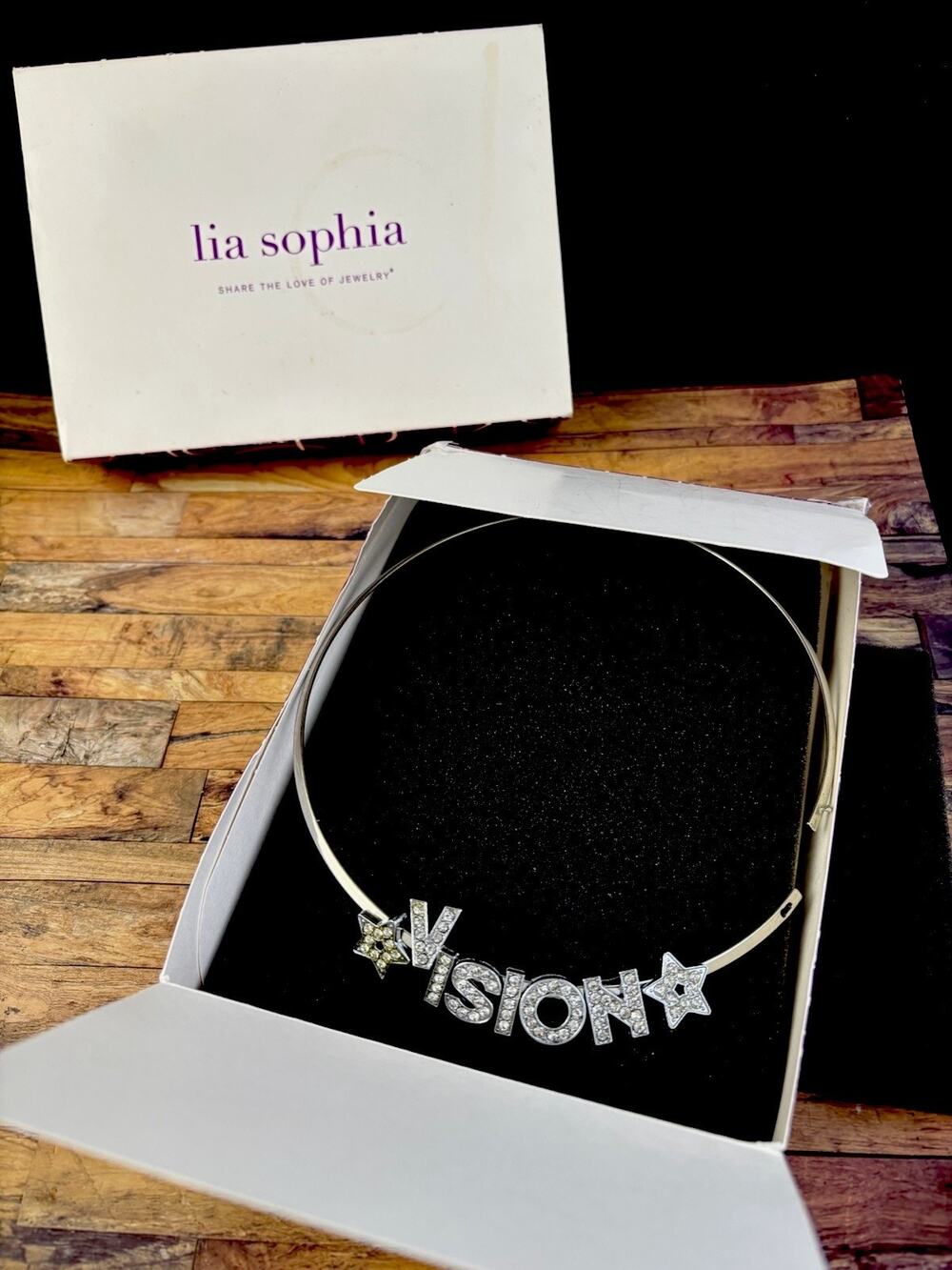 Lia Sophia Style 33N13 Vision Crystals17”-20” Solid Necklace w/ Original Box